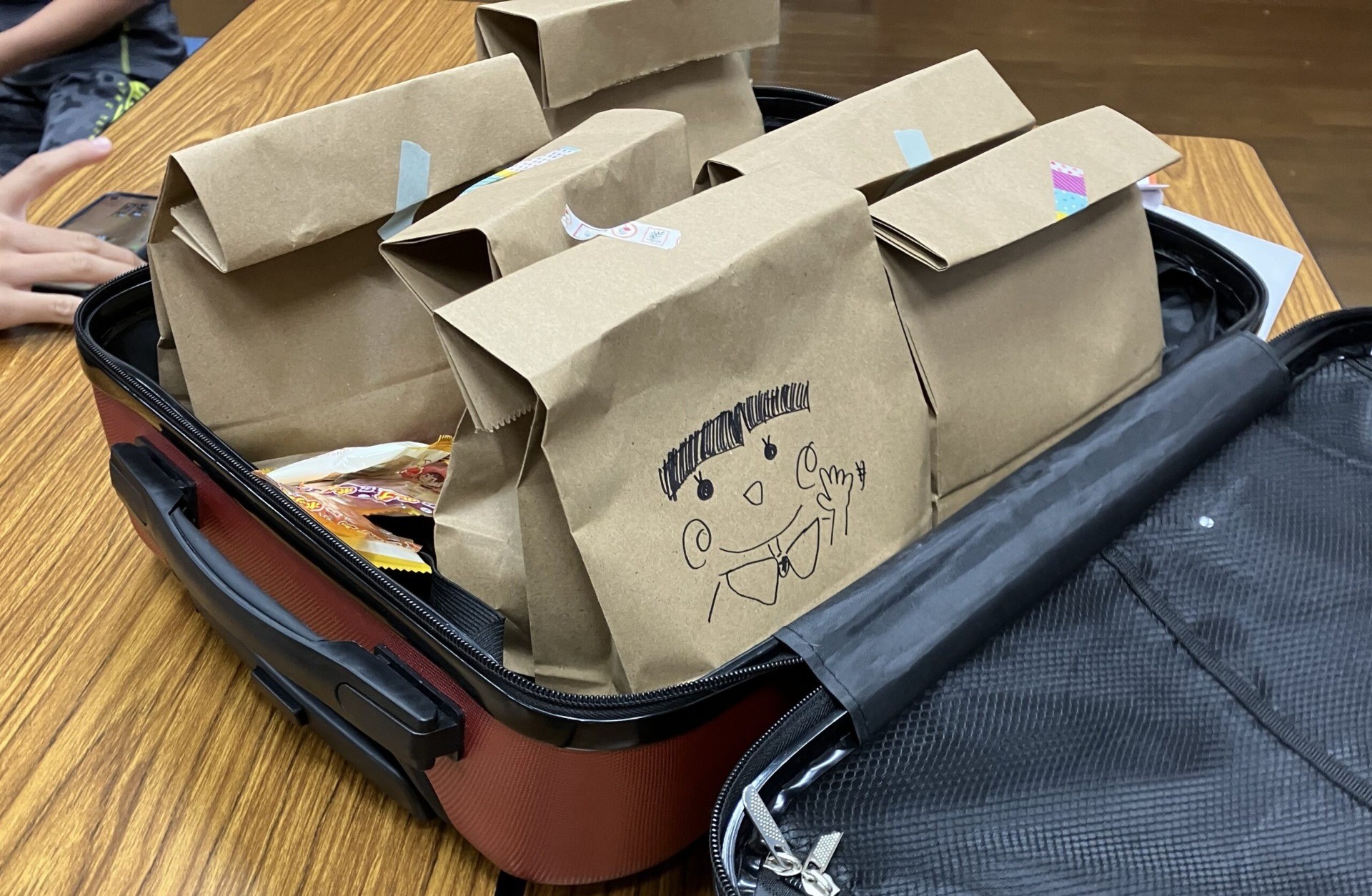 【10月】フードバンク「プラアス」のご報告