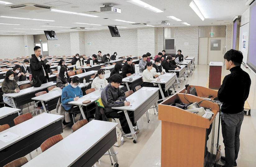 河北新報に「311『伝える／備える』次世代塾」での講演が掲載されました