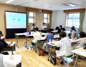 市民向け講演会「暮らしとお金の学習会」が行われました