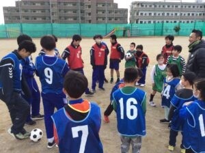 蒲町中学校サッカー部のみんなとサッカーしたよ⚽